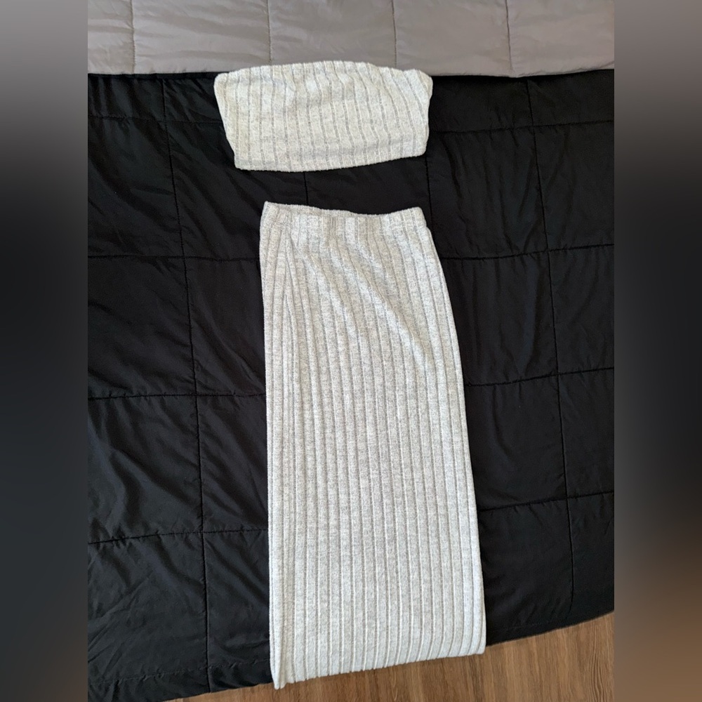 SHEIN Light Gray Ribbed Maxi Skirt